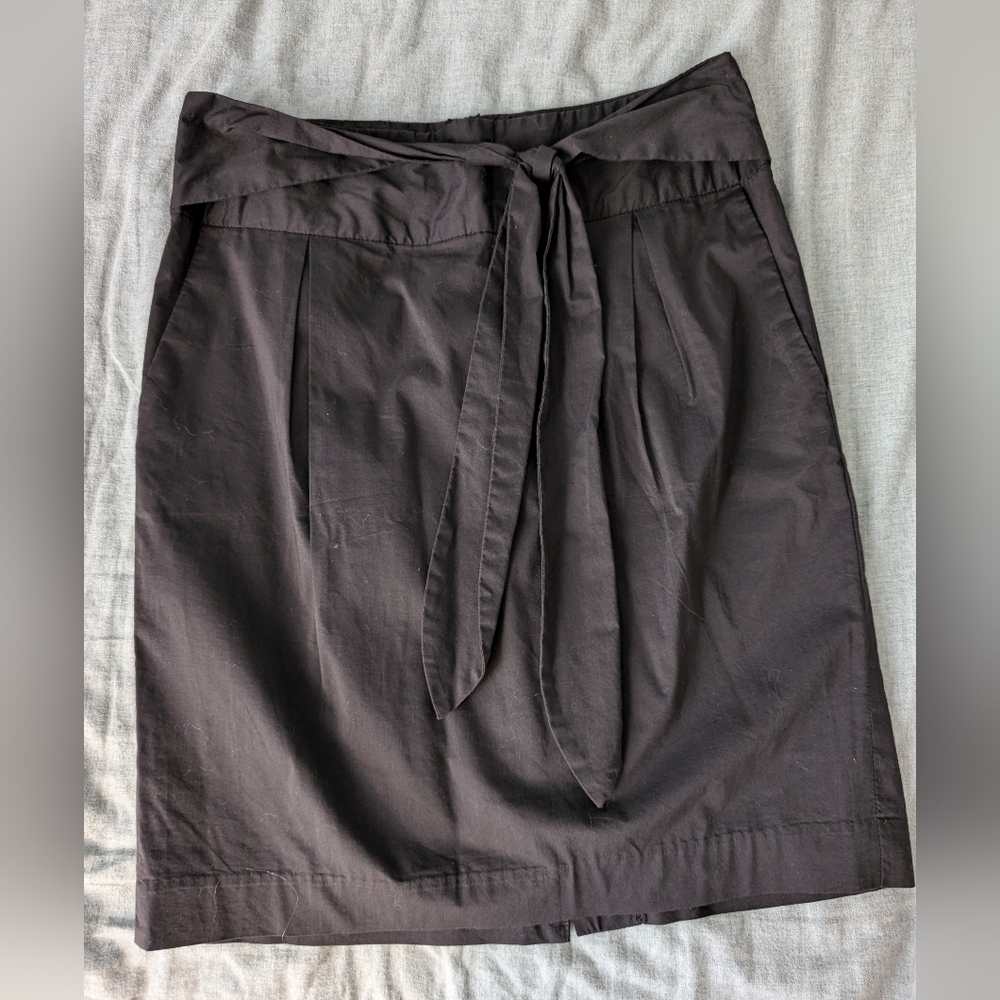 Banana Republic Black skirt‎